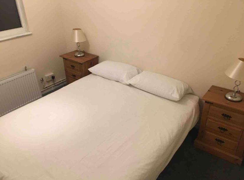Eastbourne Large Double Room With Wifi & Kitchen 폴게이트 외부 사진